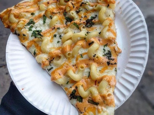chicken-pizza-restaurant-in-denver