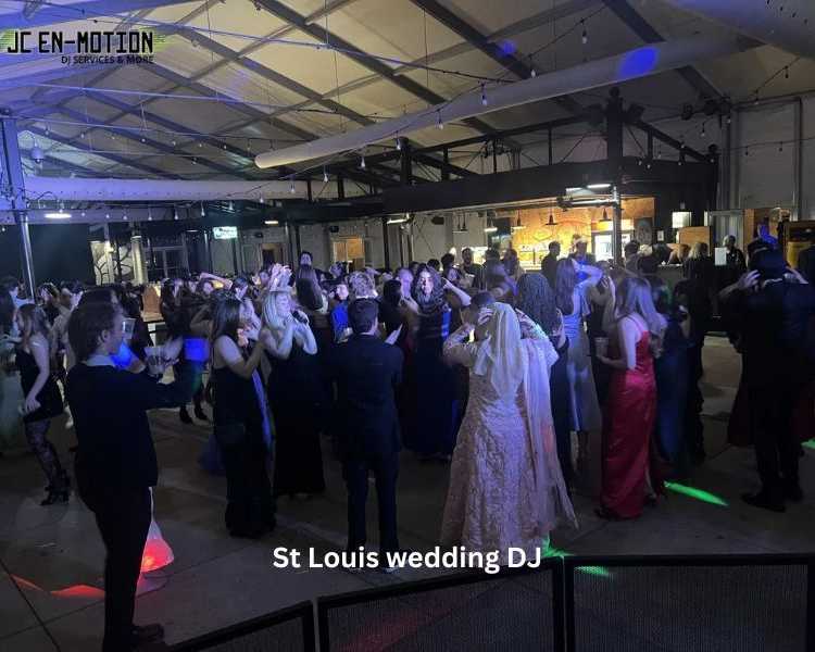 reliable-st-louis-wedding-dj-for-elegant-and-fun-receptions
