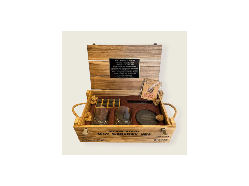 top-rated-personalized-gifts-with-custom-engraving-small-1