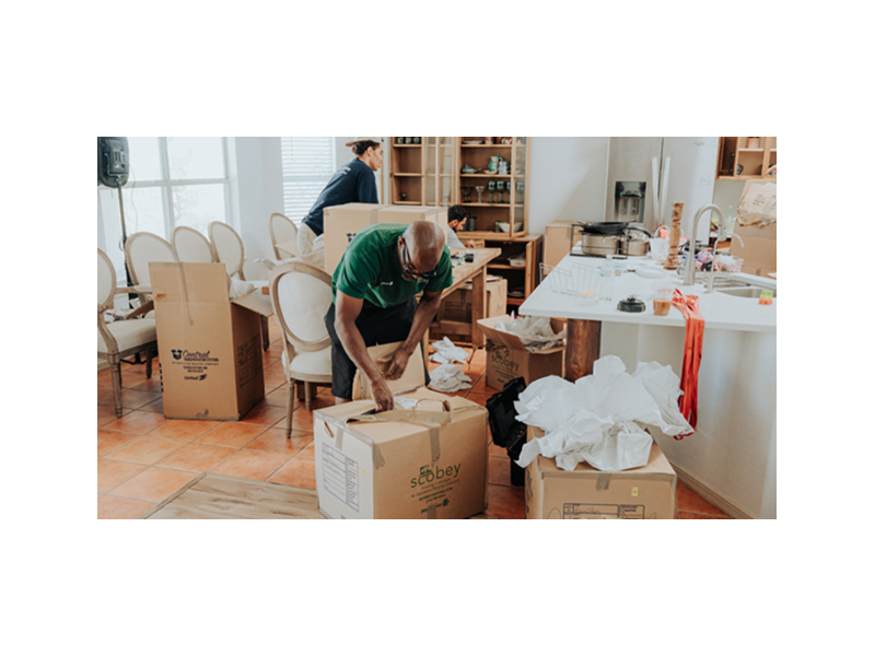full-service-long-distance-moving-in-austin-small-0