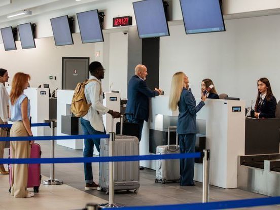 1-833-641-1988-bos-airport-check-in