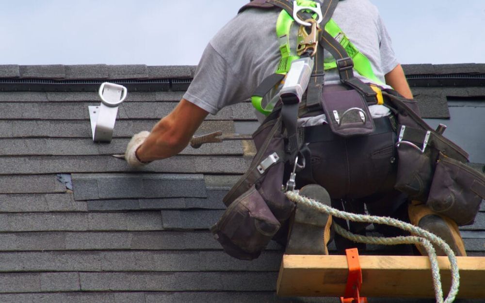 roof-repair-contractors-company-top-rated-roofers-big-0