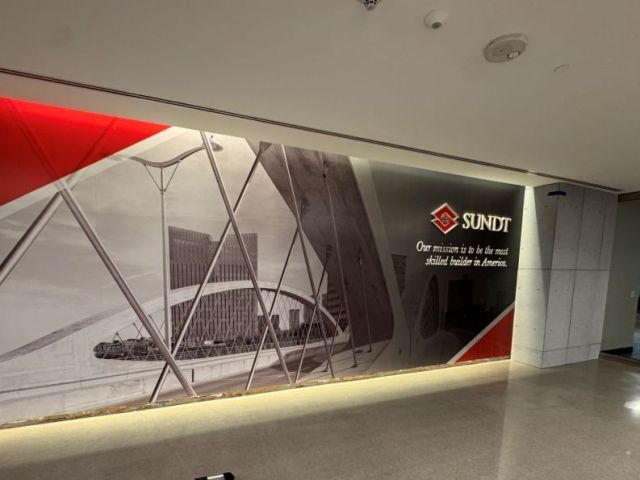 custom-lobby-signs-in-dallas