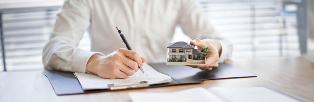 award-winning-persian-real-estate-agent-in-los-angeles-big-0