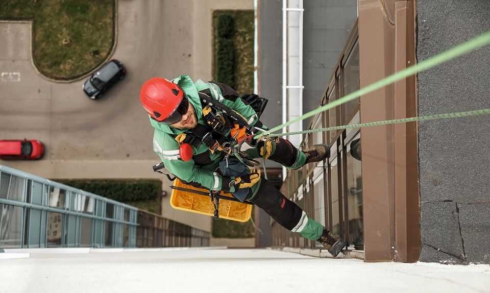 affordable-workplace-fall-protection-solutions-for-businesses-big-0