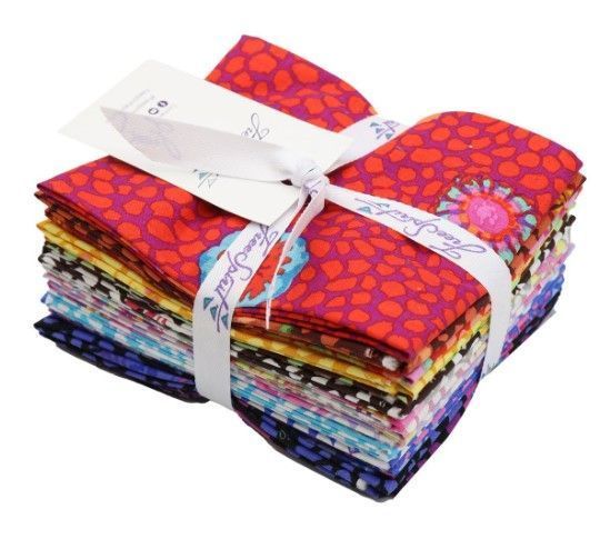 designer-fat-quarter-bundles-big-0