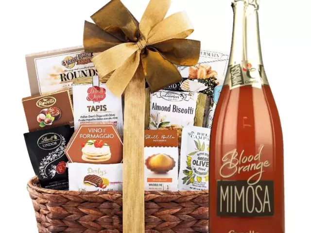 mimosa-gift-basket-for-birthdays-brunch-and-celebrations