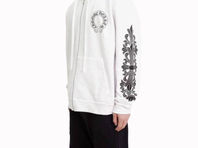 chrome-hearts-streetwear-style-guide