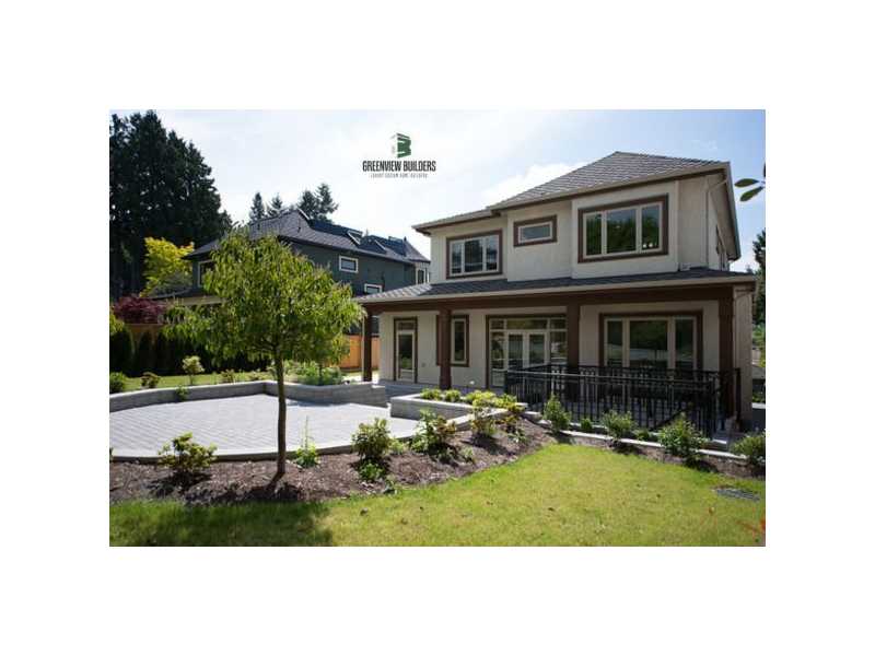 custom-home-builders-hillsborough-luxury-home-design-small-0