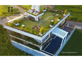 luxury-villas-for-rent-in-coonoor-heavens-gate-holiday-small-1