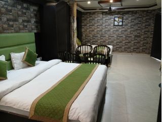 best-resorts-for-marriage-in-jim-corbett-vatsam-resorts-small-3