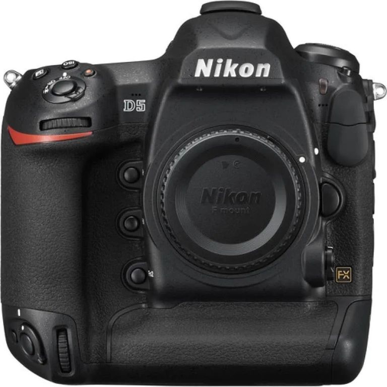 nikon-d5-dslr-camera-body-only-dual-cf-slots-big-0
