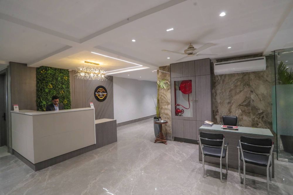 top-family-hotels-in-gwalior-white-seasons-big-0