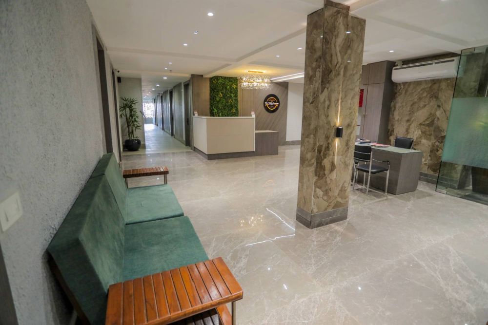 top-family-hotels-in-gwalior-white-seasons-big-1