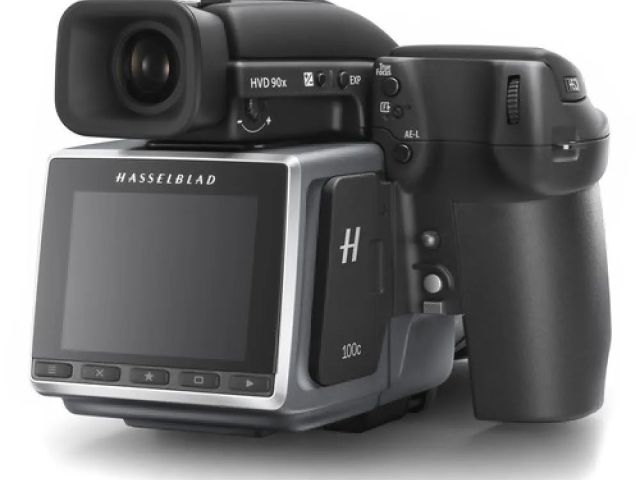 hasselblad-h6d-100c-medium-format-dslr-camera-indoelectronic