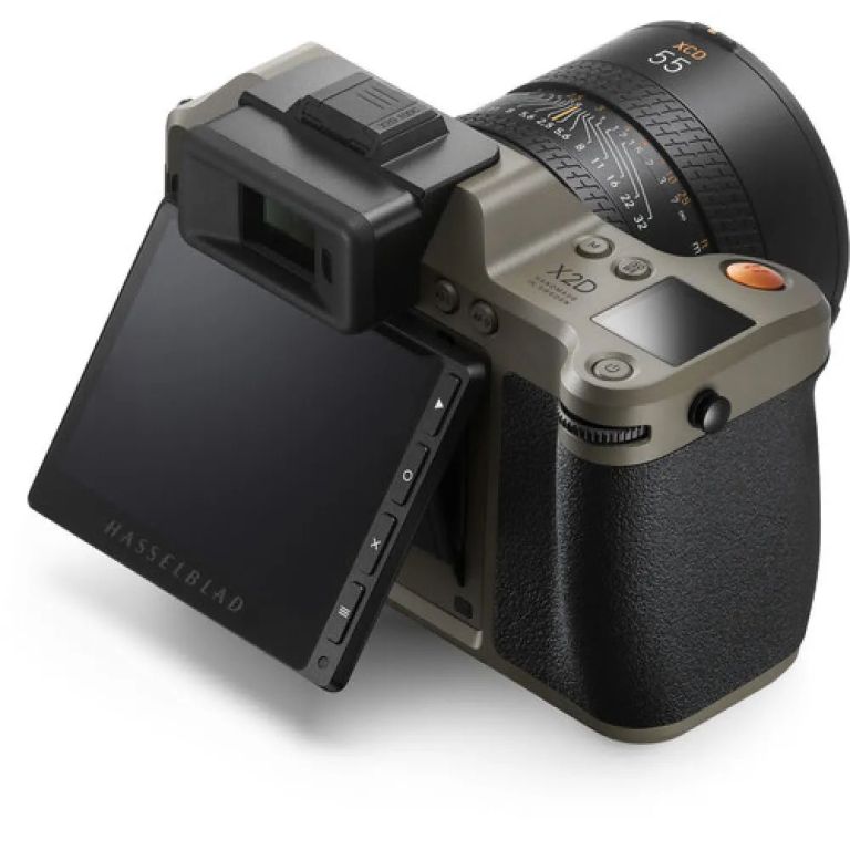 hasselblad-x2d-100c-earth-explorer-limited-edition-kit-big-2