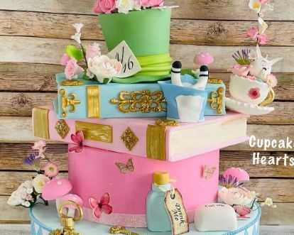 beautiful-kissimmee-bakery-quinceanera-designs