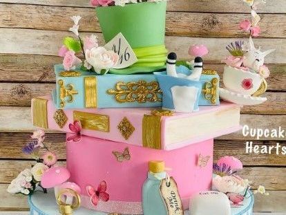 beautiful-kissimmee-bakery-quinceanera-designs