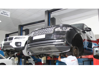 auto-body-specialists-temecula-for-reliable-car-repair-services-small-0
