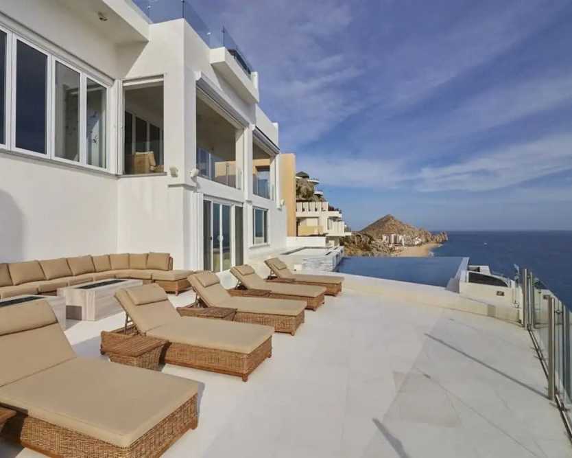 villas-near-cabo-marina