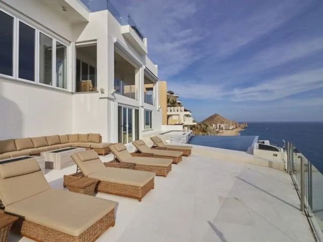 villas-near-cabo-marina
