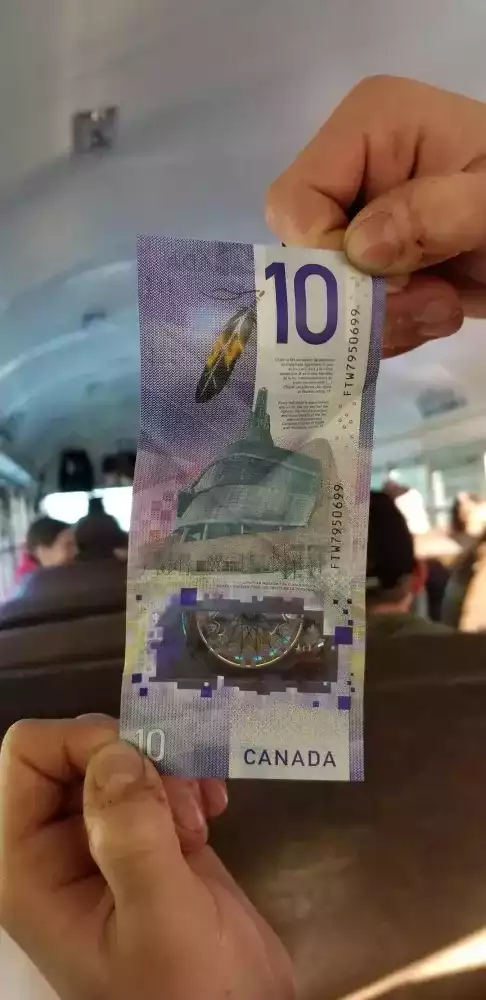 premium-us-dollar-banknote-design-security-features-big-0