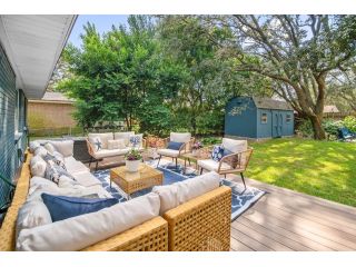 beach-home-vacation-rental-in-gulf-breeze-fl-small-0