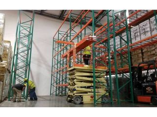 durable-racking-beams-for-industrial-and-commercial-use-small-0