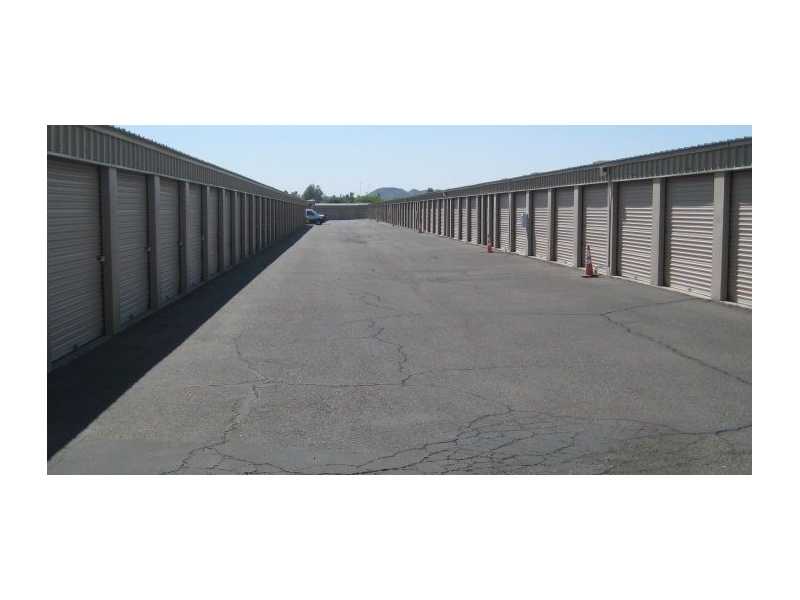 secure-affordable-mini-storage-in-deer-valley-small-0