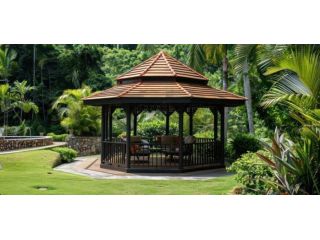 gazebo-contractors-near-me-custom-outdoor-gazebo-builds-small-0