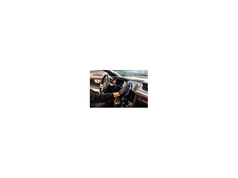 interior-car-cleaning-in-columbus-ohio-small-0