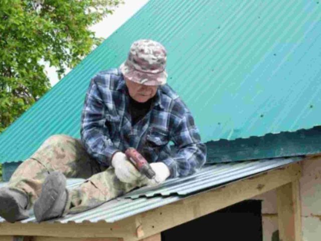 quick-and-reliable-emergency-roof-repair-montgomery-tx-services