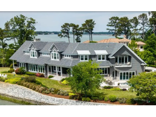 discover-your-dream-home-in-va-with-rw-towne-realty-small-0