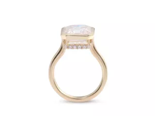 shop-oval-moissanite-engagement-rings-shine-deals-now-small-0