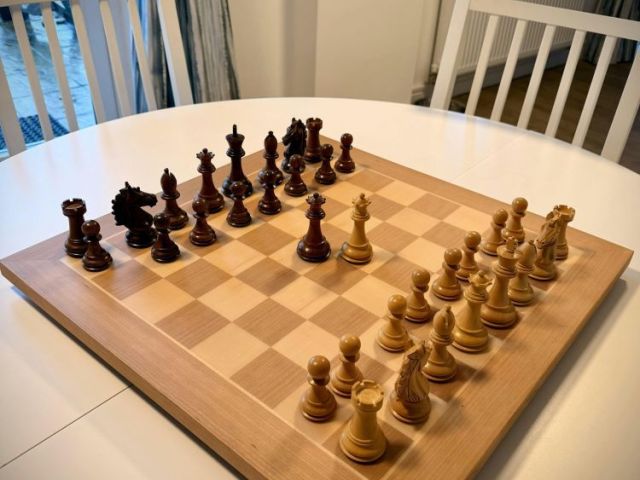 buy-best-electronic-chess-set-for-smart-play-chessnut