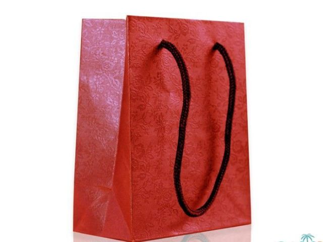 get-in-touch-with-oasis-bags-top-gift-bags-manufacturers