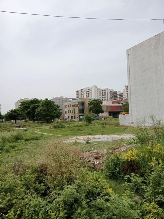 buy-sell-plots-in-faridabad-trusted-real-estate-experts-big-0