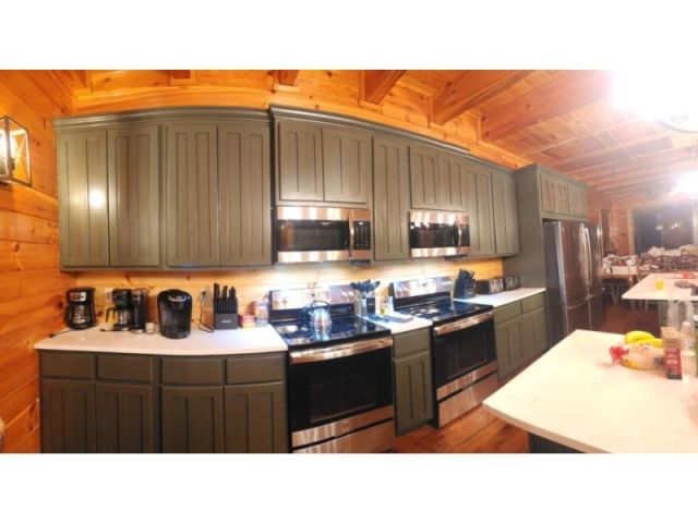 kitchen-cabinet-painting-in-sevierville