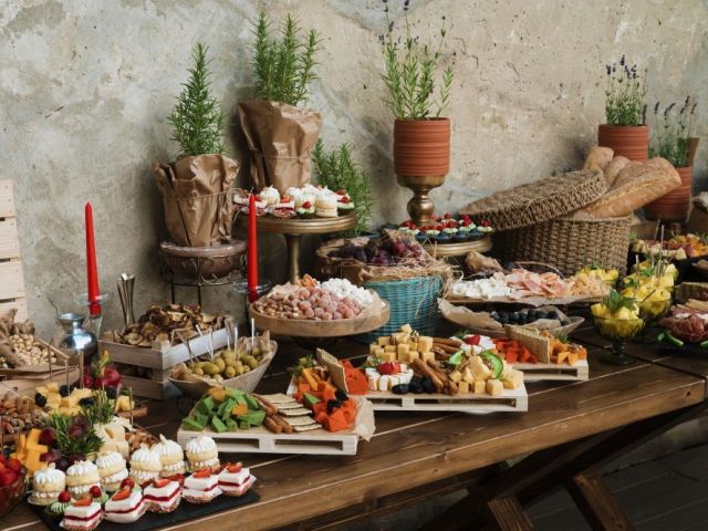 grazing-table-catering-near-me-for-stunning-events