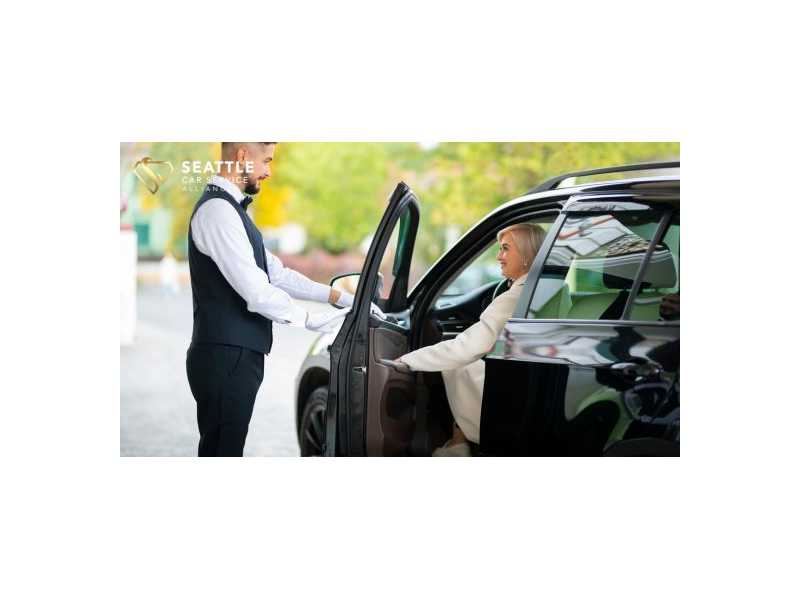 best-seattle-car-service-for-safe-and-on-time-transportation-small-0