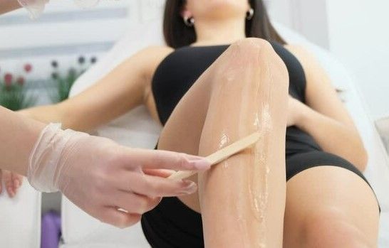 female-full-body-wax-in-st-pete-big-0