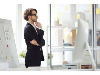 ai-marketing-strategist-the-new-frontier-small-0