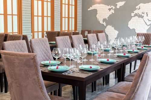 community-table-reservations-big-0