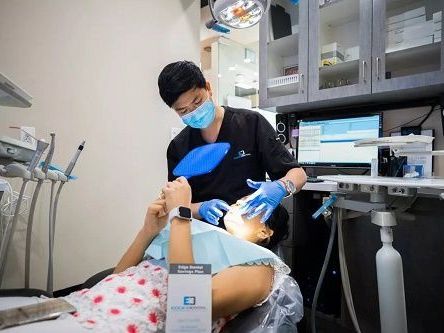 what-are-the-main-benefits-of-getting-a-teeth-cleaning
