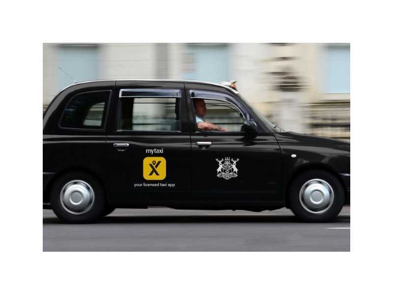 stowe-taxi-service-neils-wheels-small-0