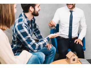 trusted-insurance-agency-offering-home-auto-and-business-small-0