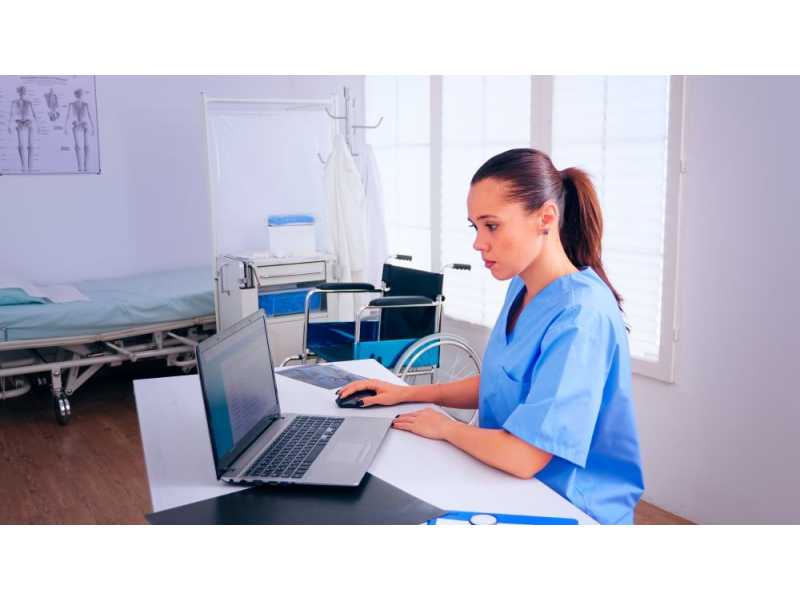 making-daily-care-easier-with-group-home-software-small-0