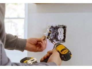 repair-outlet-small-0