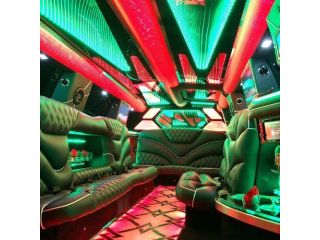 hawaii-limo-service-from-honolulu-airport-small-0