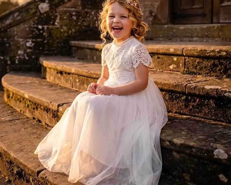 boho-white-sienna-flower-girl-dress-romantic-lace-tulle-dress